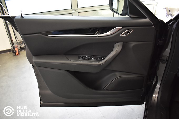 MASERATI Levante MHEV 330 CV AWD GT